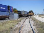 CSX 635  17May2011  NB from McNeil Store Road with stacks 